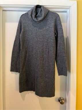 Max Studio Gray Cowl Neck Long Sleeve Sweater Dress